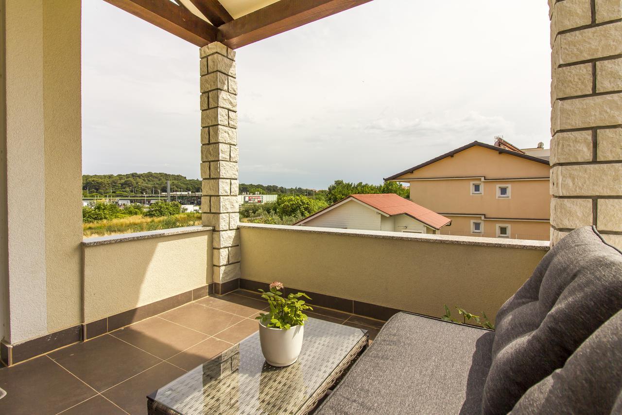 Apartman Maxim Apartamento PUY Exterior foto