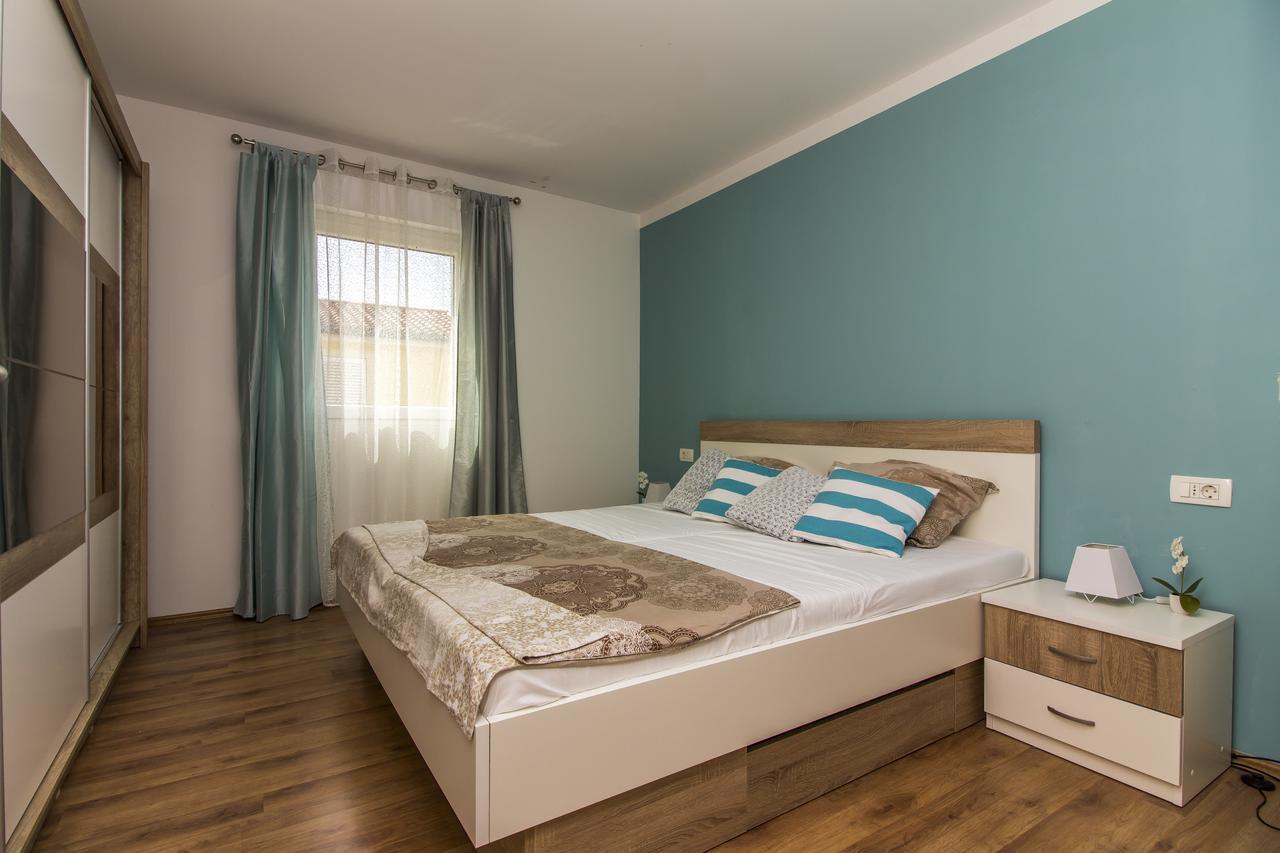 Apartman Maxim Apartamento PUY Exterior foto