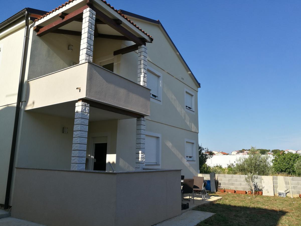 Apartman Maxim Apartamento PUY Exterior foto